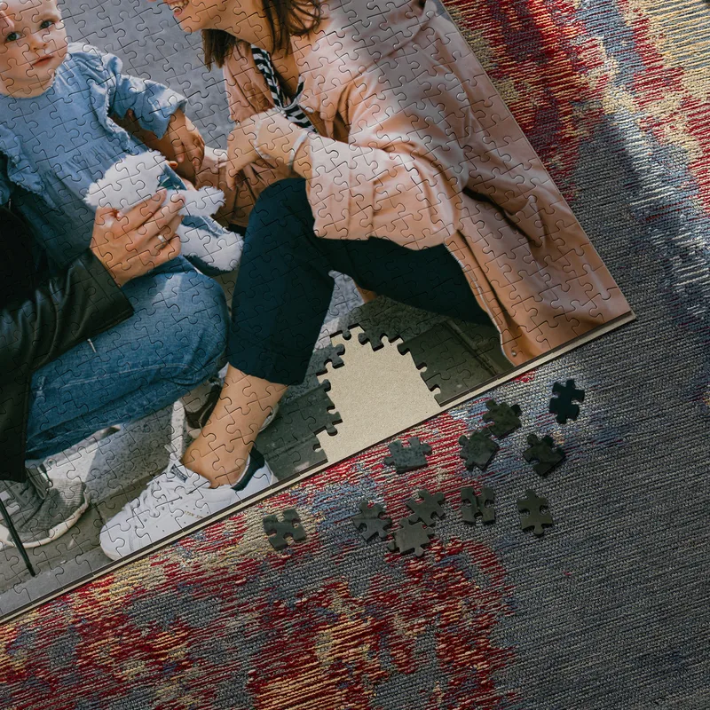 1000 Piece Personalized Photo Puzzle with Gift Box