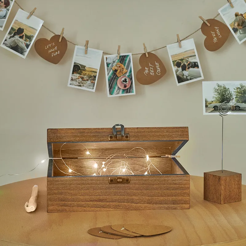 105-Picture Keepsake Box with Glittering Photo Hanger Gift