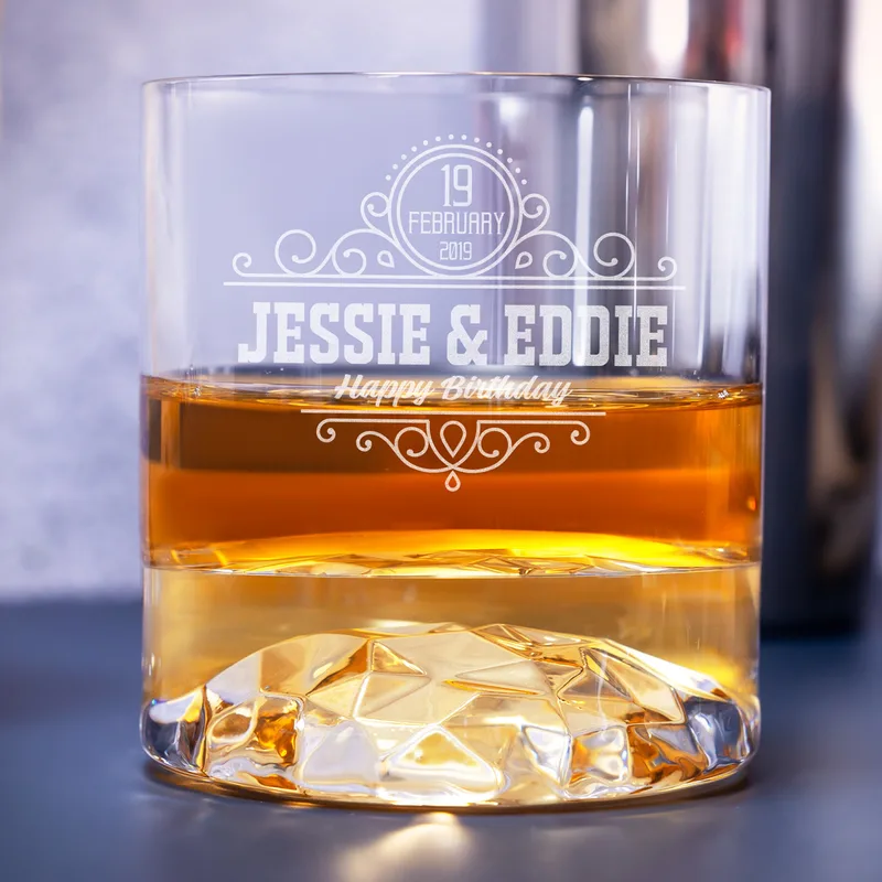 2 pcs Whiskey Glasses Set in Wooden Box