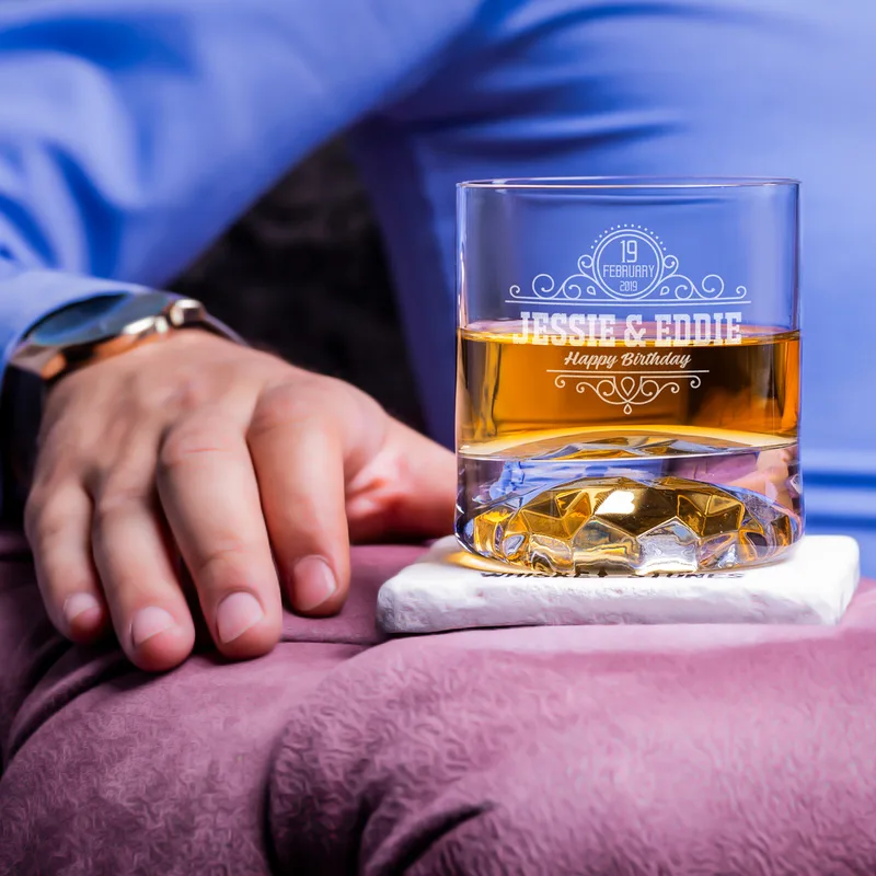 2 pcs Whiskey Glasses Set in Wooden Box