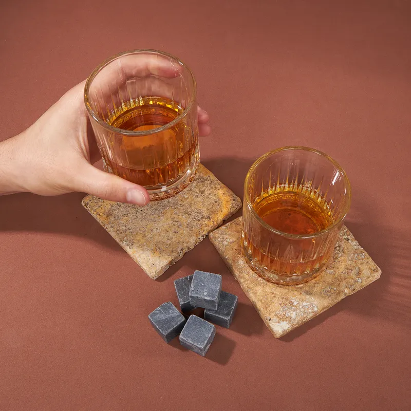 30 Years Old Design Wooden Box Glasgov 2x Whiskey Glass and Cooling Stones Set