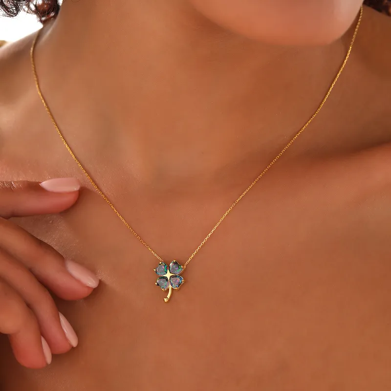 4 Leaf Clover Pendant Gold Plated Becklace with Mystic Topaz Stones
