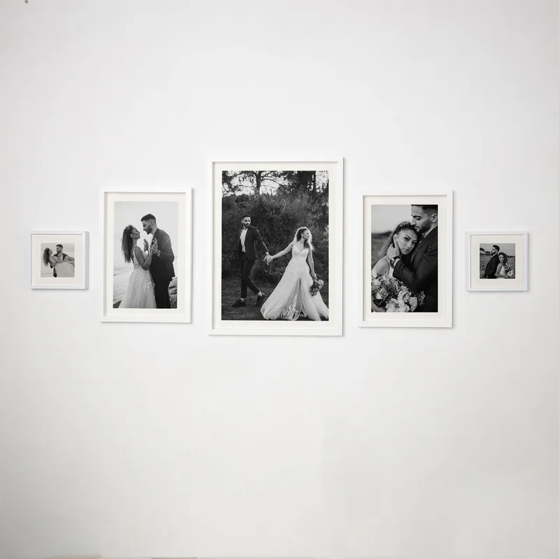 5pcs White Gallery Wall Picture Frame Set with Mat Bordered Photo Prints