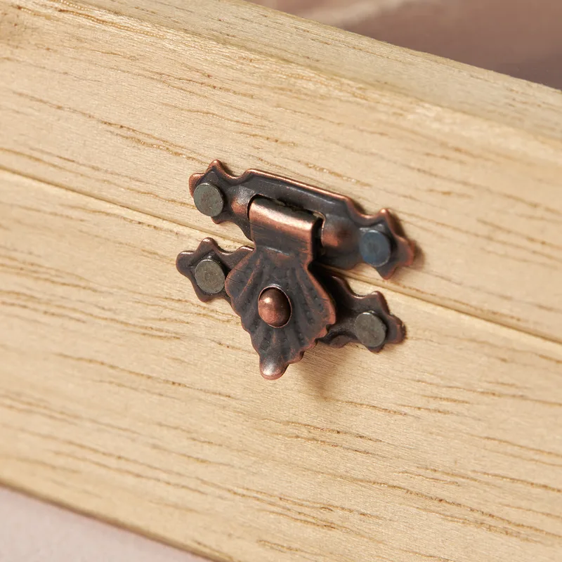 Angel Necklace Gift Box with Flower Bouquet for Mom