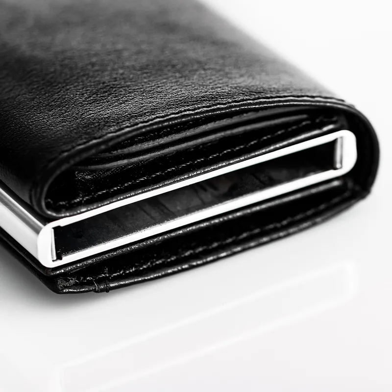 Personalised Automatic Wallet with Name and Date Engraving