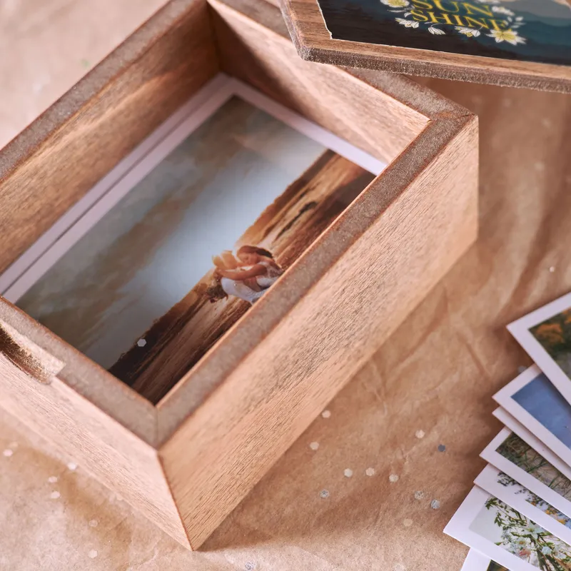 Be The Sunshine Motto Wooden Photo Box with 70 Photo Prints