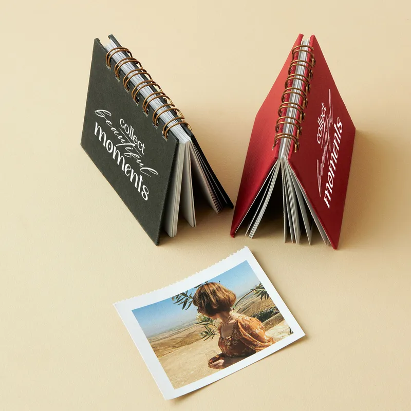 Beautiful Moments Motto Red Mini Photo Album
