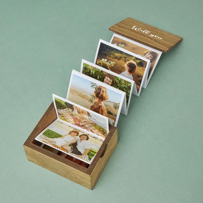 Best Bridesmaid Design Covered Photo Storage Box with Photo Prints as Gift for Bridesmaid
