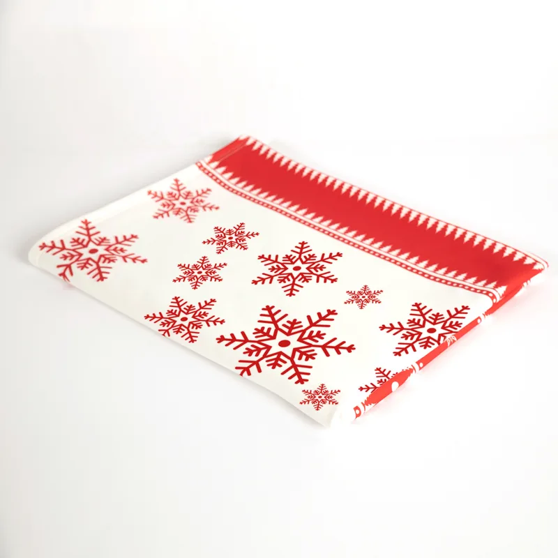 Festive Red Snowflake TV Blanket for Cosy Winter Evenings