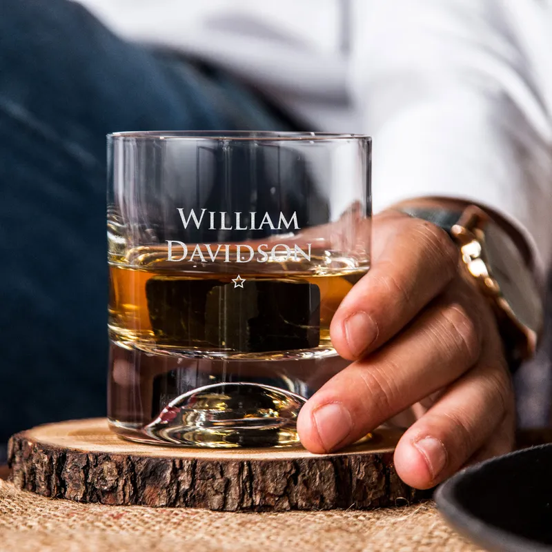 Custom Engraved Whiskey Glass Set in Wooden Box – Perfect Christmas Gift