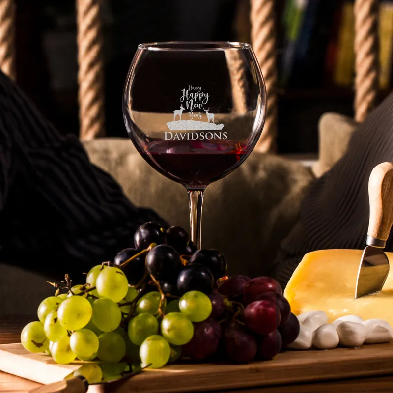 Custom Engraved Wine Glass Set for Family Celebrations