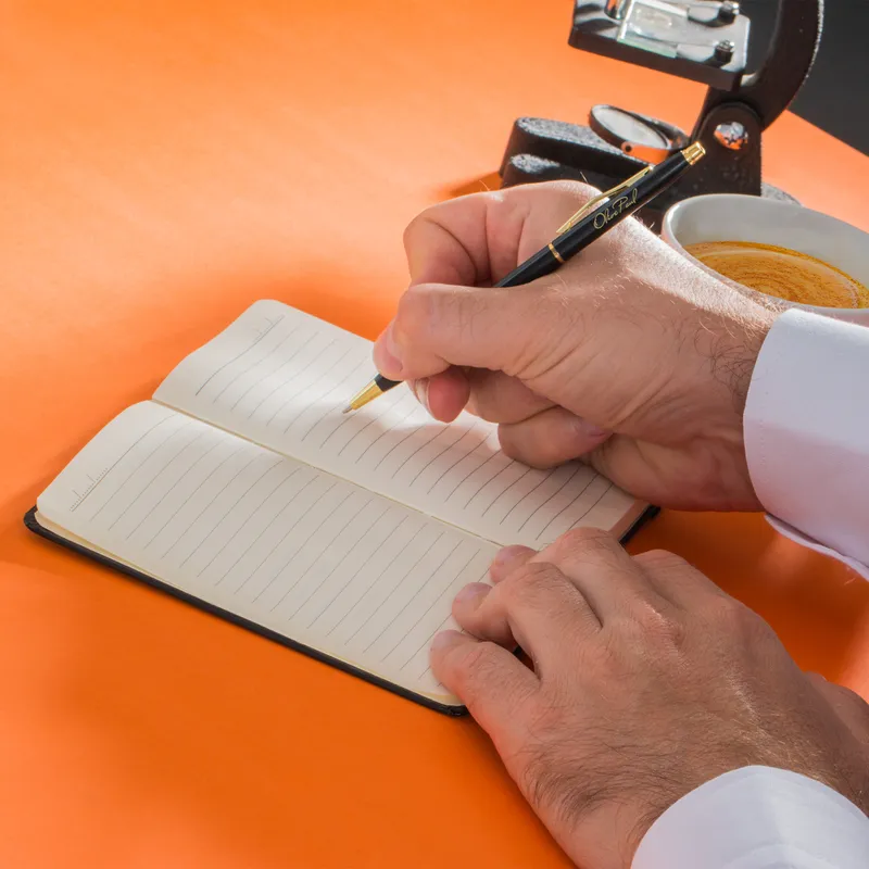 Personalised Executive Gift Set with Notebook and Keychain