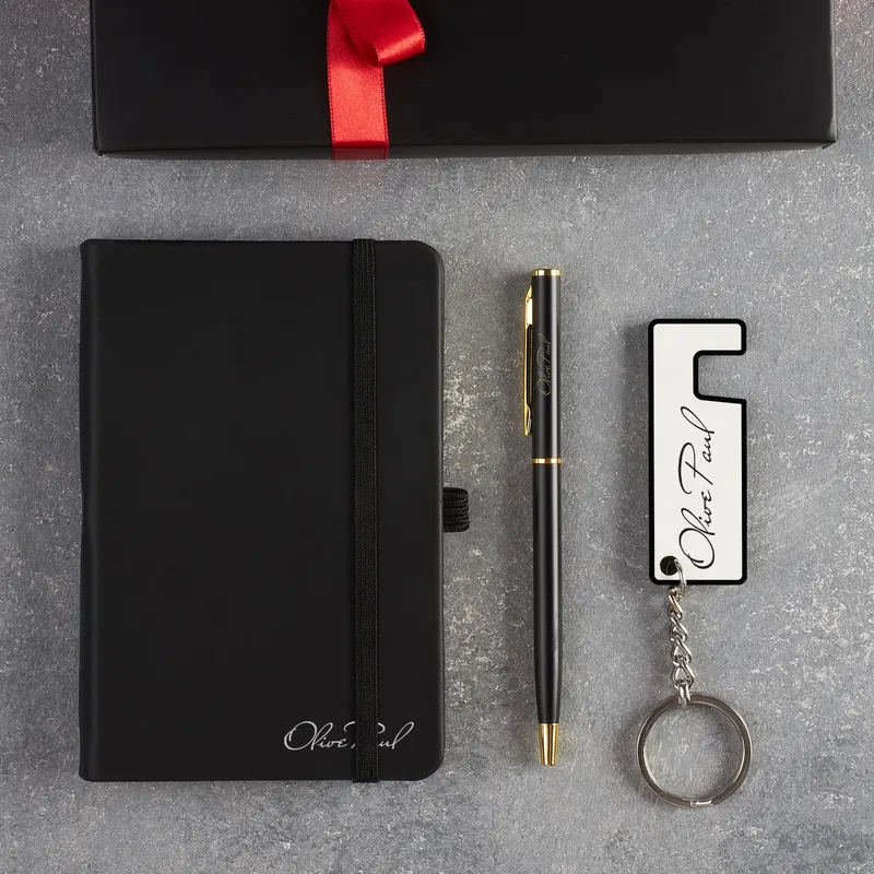 Personalised Executive Gift Set with Notebook and Keychain
