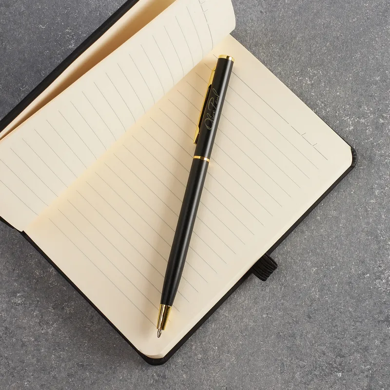 Personalised Executive Gift Set with Notebook and Keychain