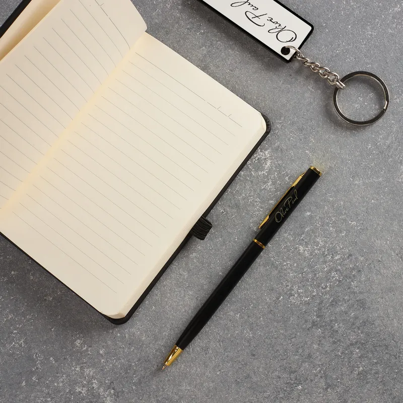 Personalised Executive Gift Set with Notebook and Keychain
