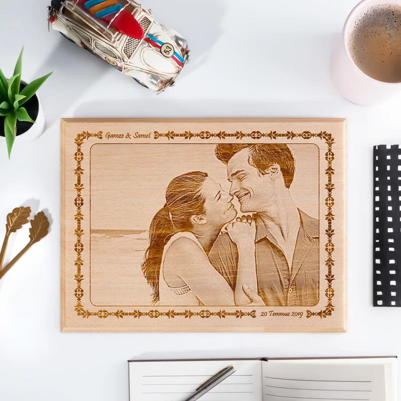 Personalised Wooden Couple Portrait for Romantic Moments