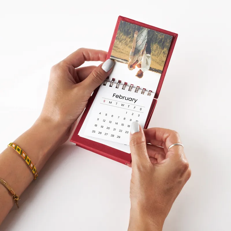 Customizable Picture Printed Desk Calendar