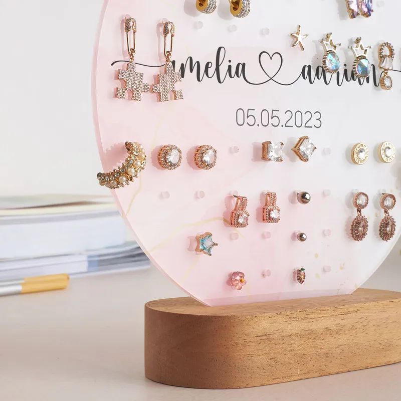 Customizable Stand For Earring