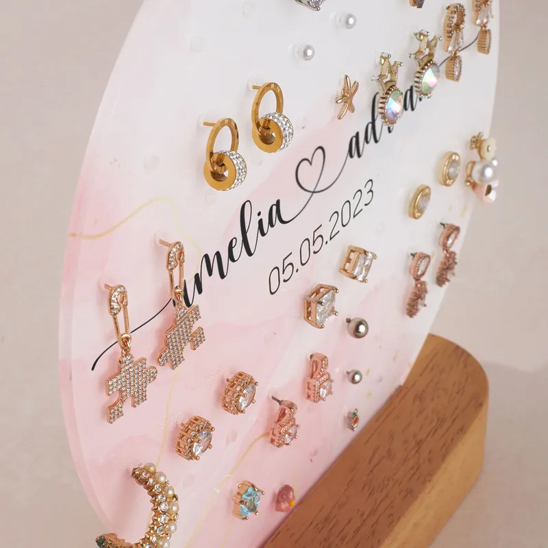 Customizable Stand For Earring