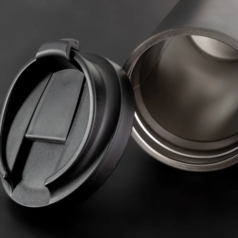https://img.udelf.com/l/dad_of_the_year_matte_black_steel_thermos_cup_108172_87749.webp