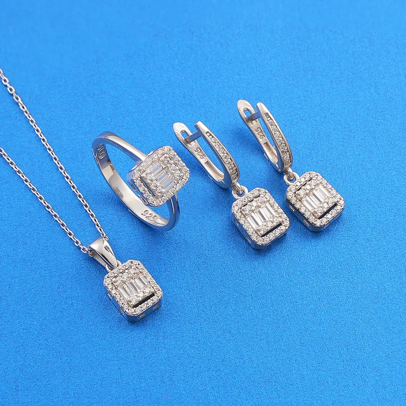 Elegant Baguette Cut Jewelry Set for Anniversary Gift