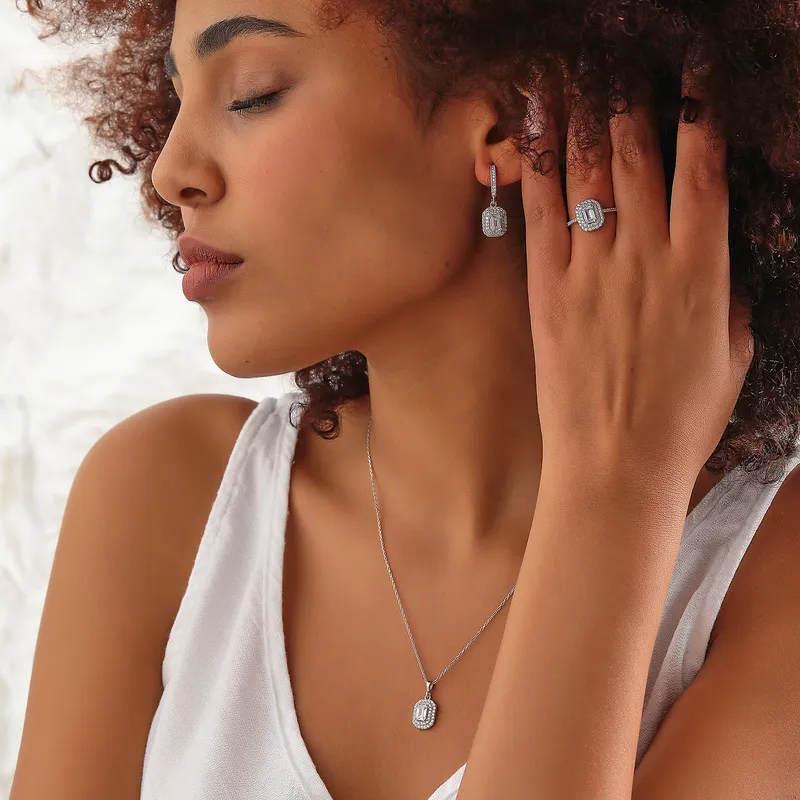 Elegant Silver Jewelry Set with Baguette-Cut Zirconia for Her