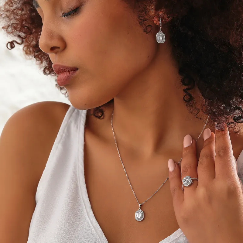 Elegant Silver Jewelry Set with Baguette-Cut Zirconia for Her