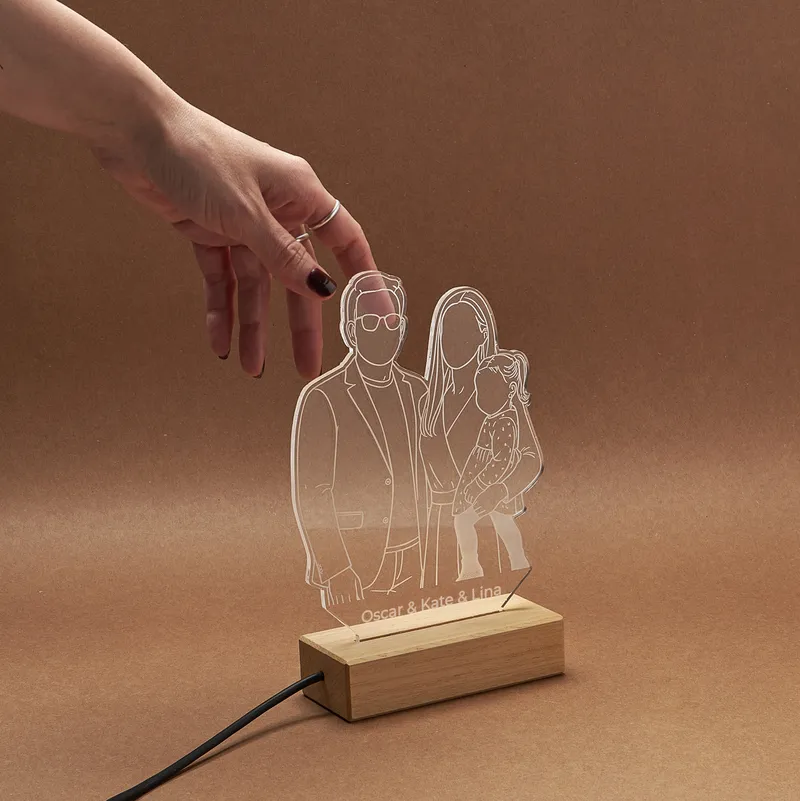 Family Silhouette LED Light with Personalized Names