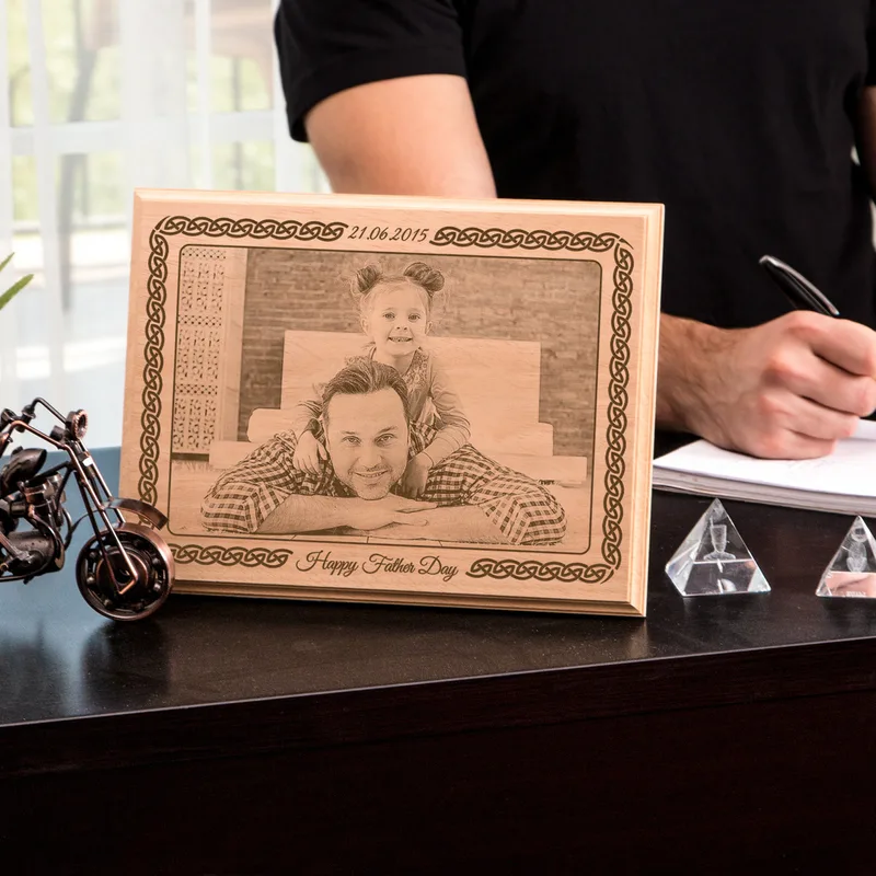 Personalized Engraved Wooden Photo Gift for Dad with Family Photo
