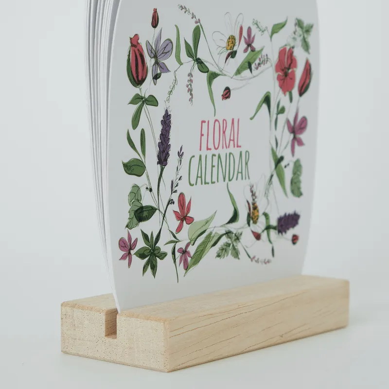 Floral Desk Calendar Perfect for Birthday and Christmas Gifts