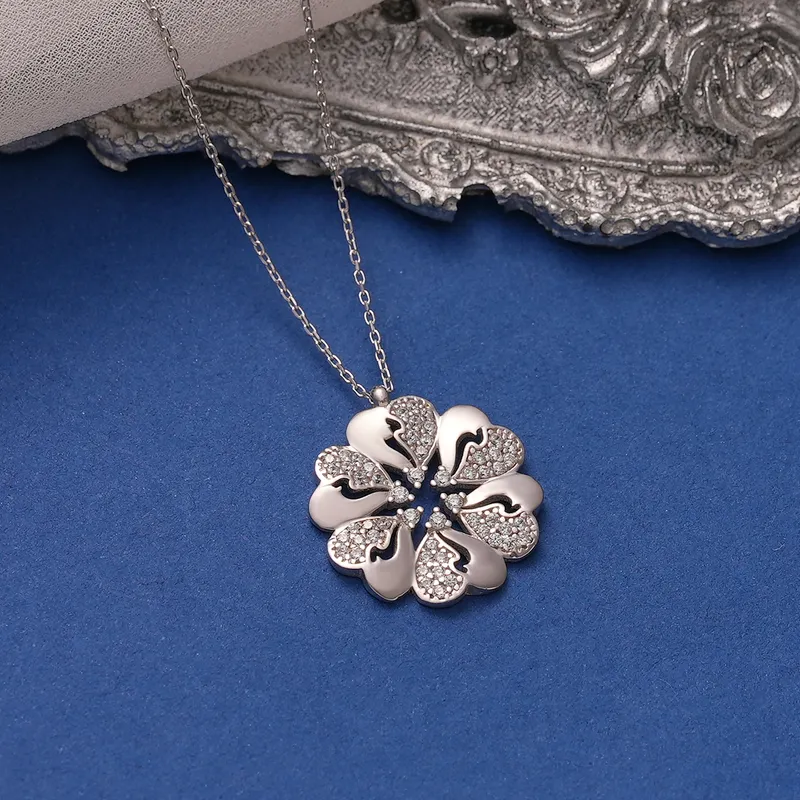 Heart Blossom Gold Plated Pendant Necklace with Zircon