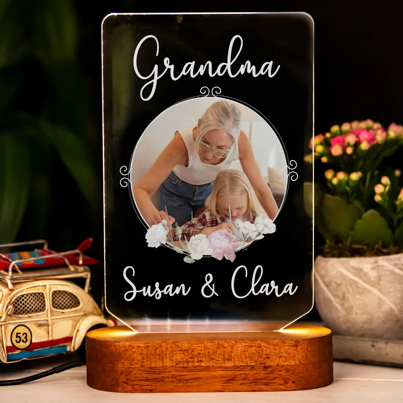 Gift for Grandma 3D LED Lamp with Photo and Name