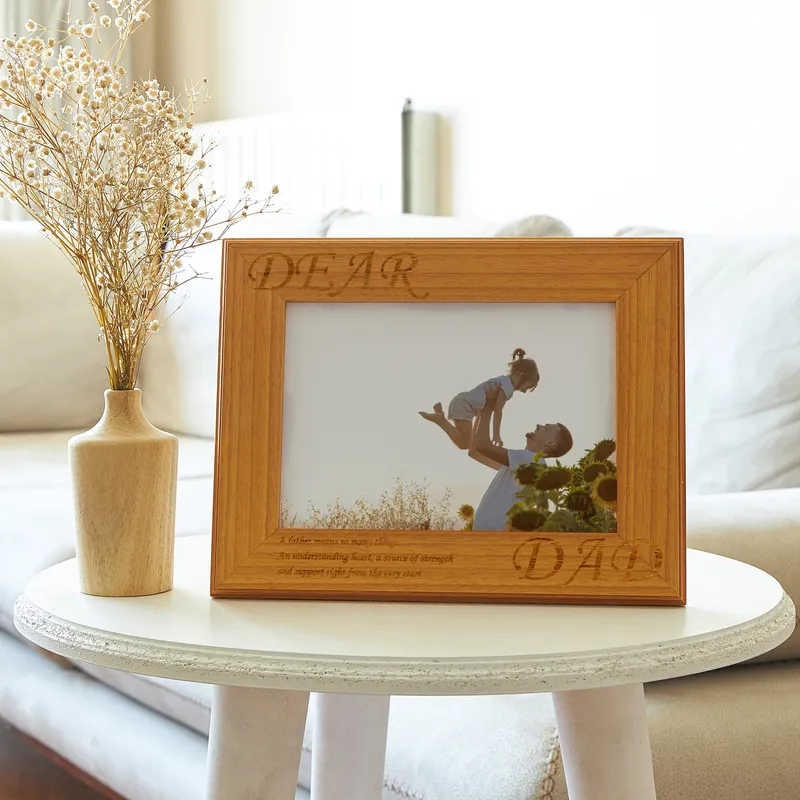 Personalised Wooden Frame for Dad – Ideal Father's Day Gift
