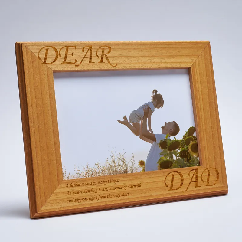 Personalised Wooden Frame for Dad – Ideal Father's Day Gift
