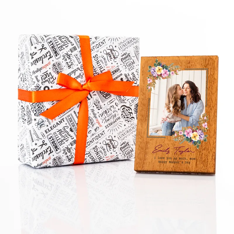 Personalised Wooden Photo Frame for Mum – Ideal Gift for Birthdays & Mother's Day