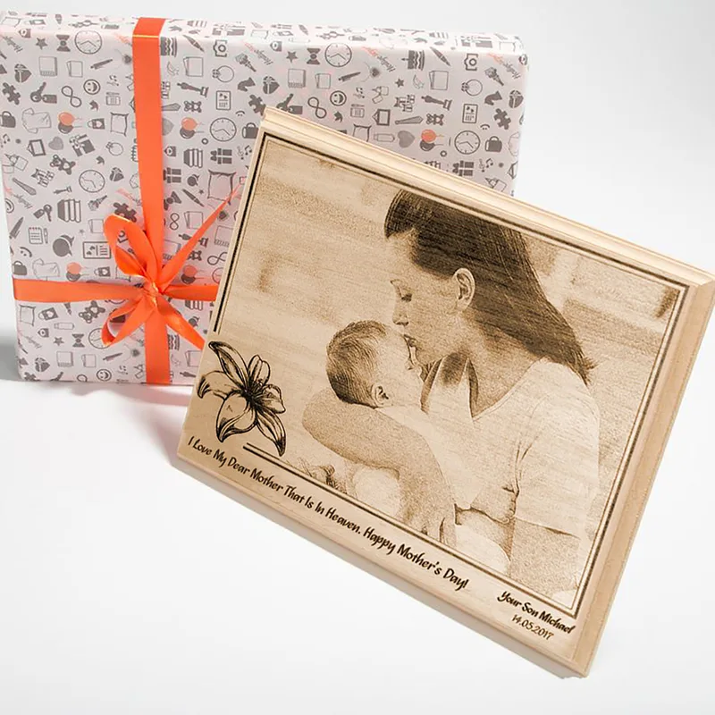 Custom Engraved Wood Photo Gifts for Mom