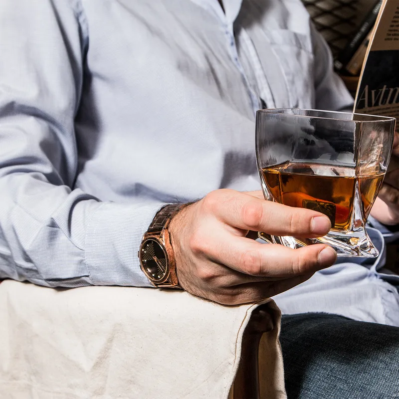 Highland Complete Whiskey Decanter Set