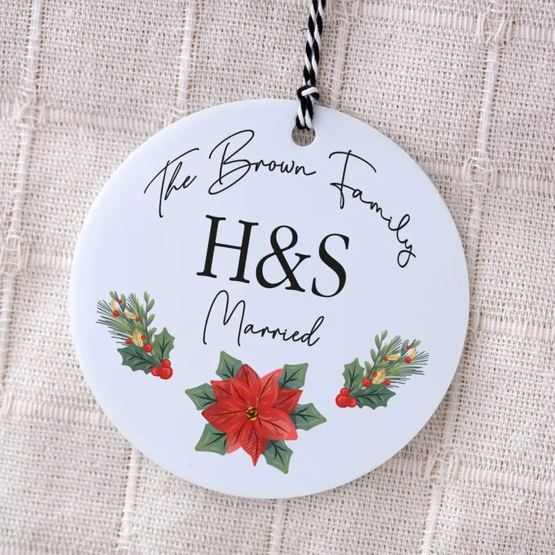 Personalised Family Name Christmas Ornament for Holiday Cheer