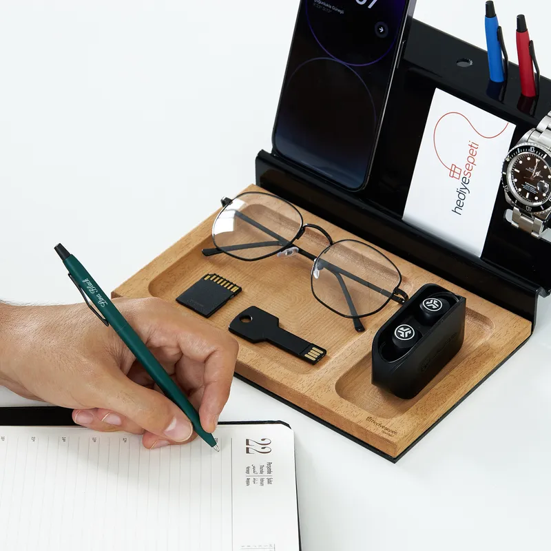 Personalised Lawyer Desk Organiser with Pen Holder