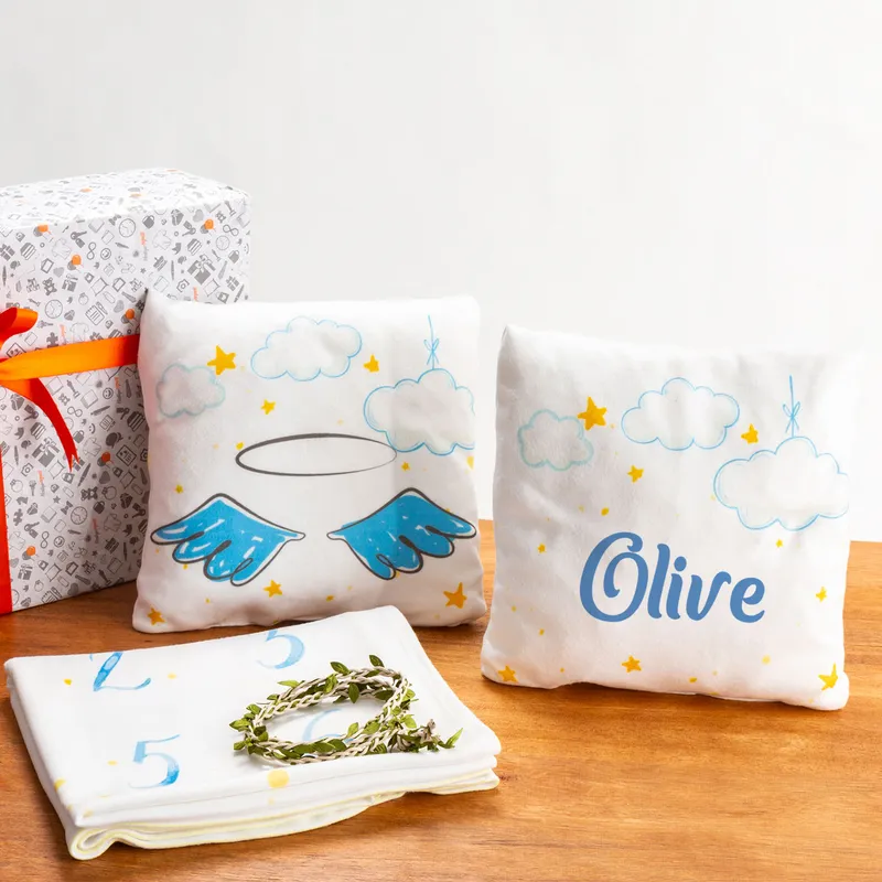 Personalised Baby Milestone Blanket with Angel Wings Design