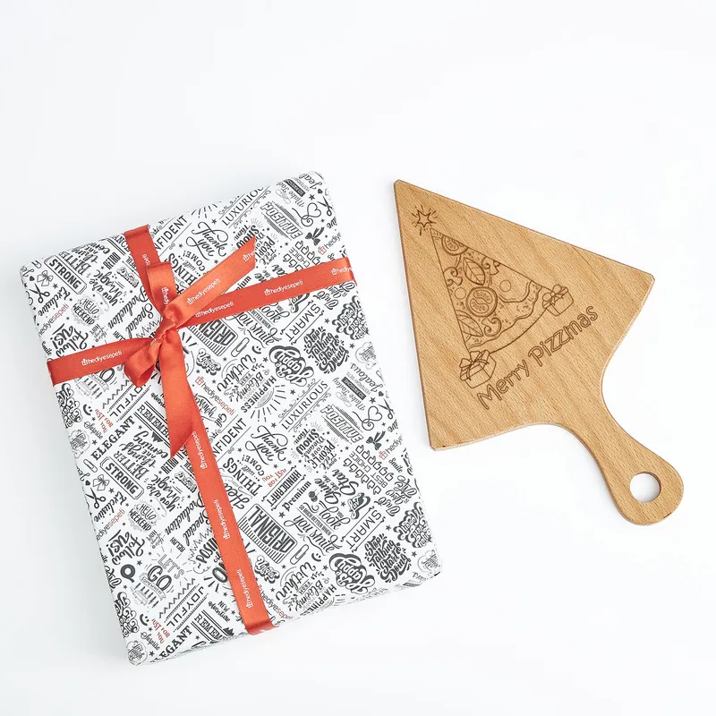 Merry Pizzmas 6 Piece Pizza Serving Board