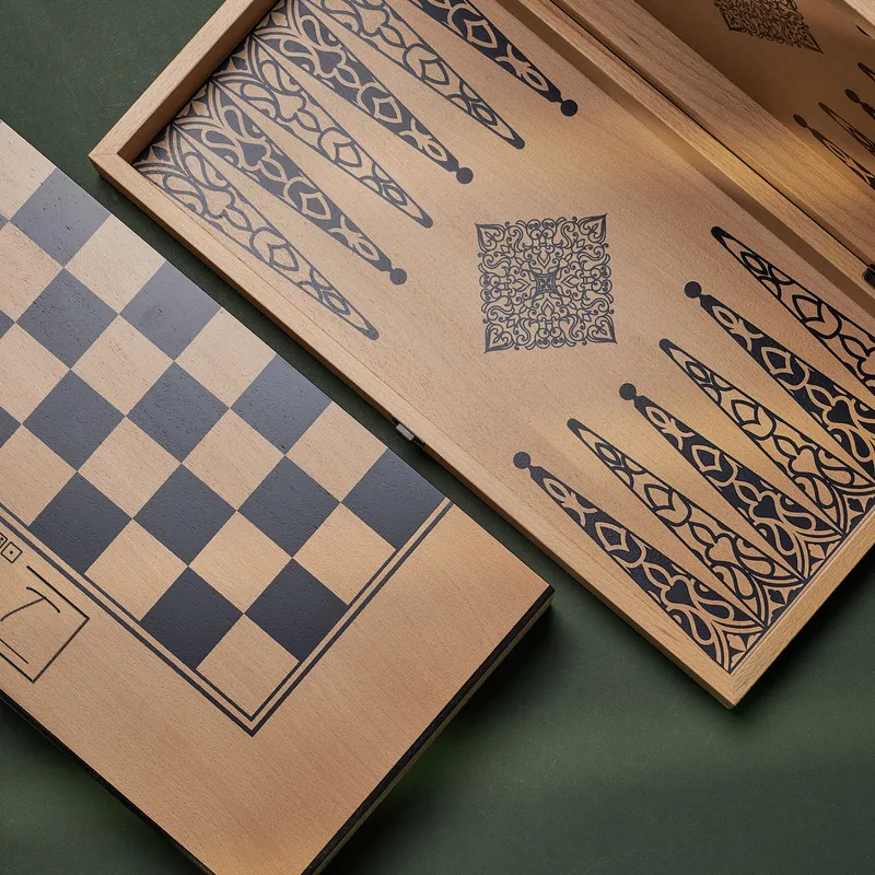 Minimalist Initials and Date Backgammon Set - Beech Wood Finish