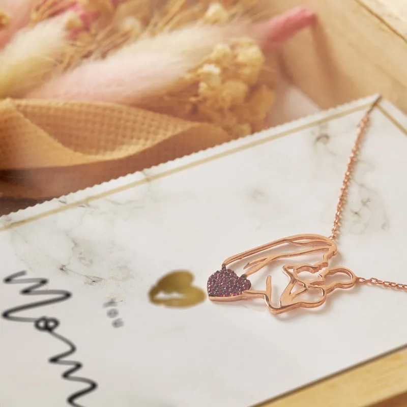 Mom's Love Necklace and Flower Bouquet Wooden Gift Box Set