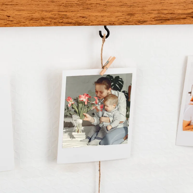 Mother's Day Gifts 8 Photo String Album