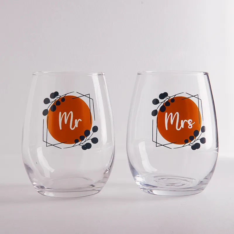 Personalised Mr and Mrs Beverage Glasses Set