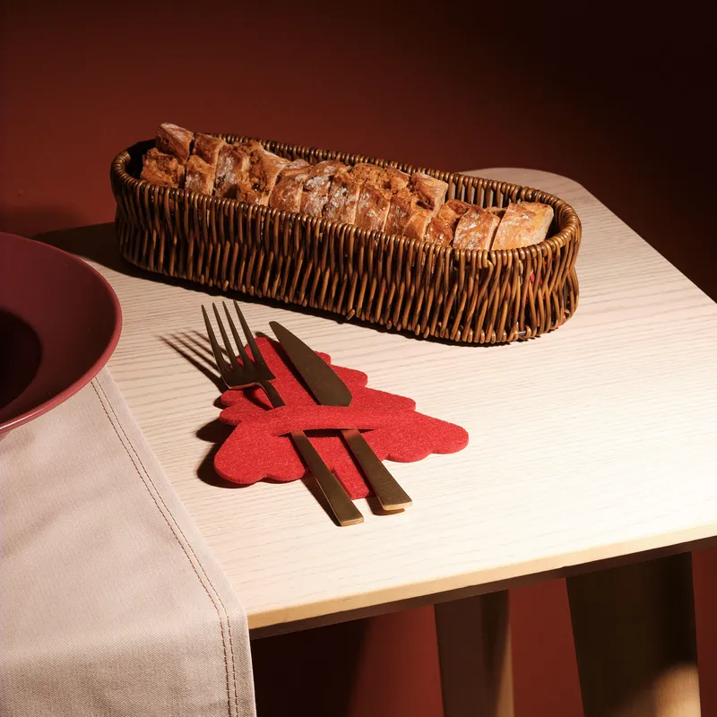 New Year's Eve Pine Tree Presentation Set for Festive Dining