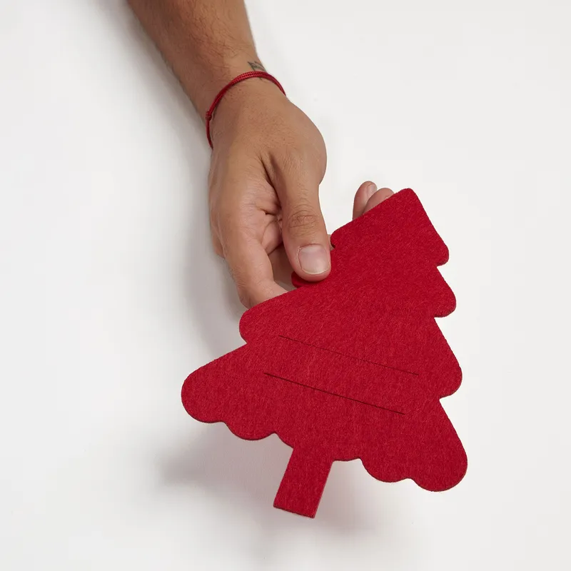 New Year's Eve Pine Tree Presentation Set for Festive Dining