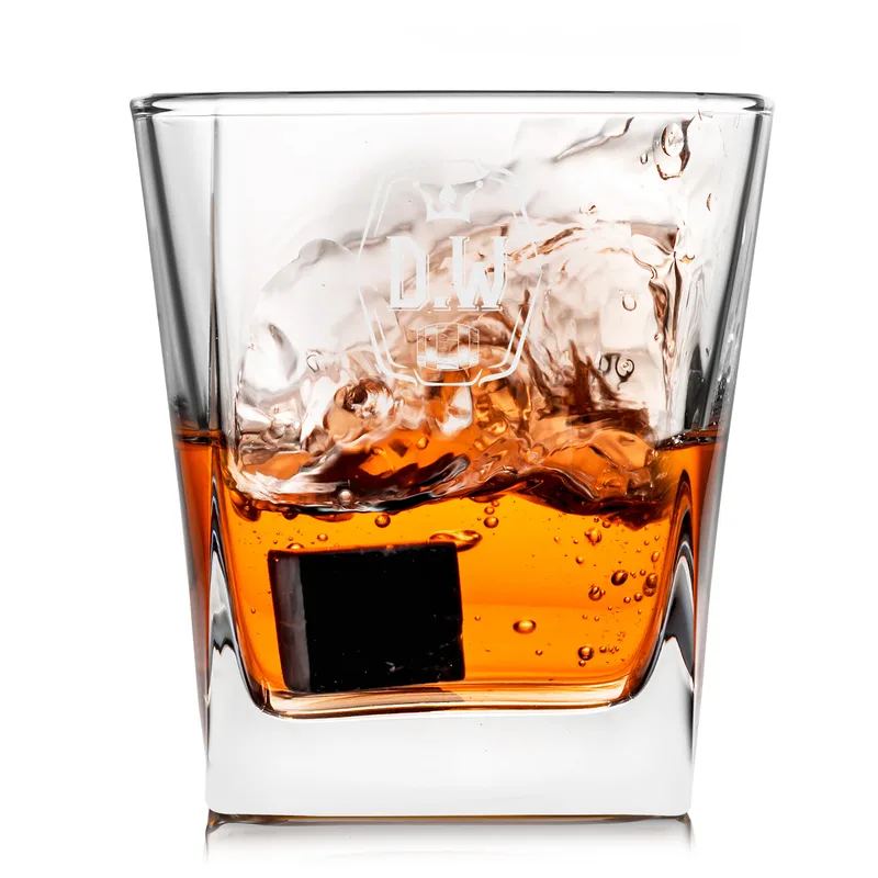 Orkney Personalized Whiskey Set in Premium Matte Black Box