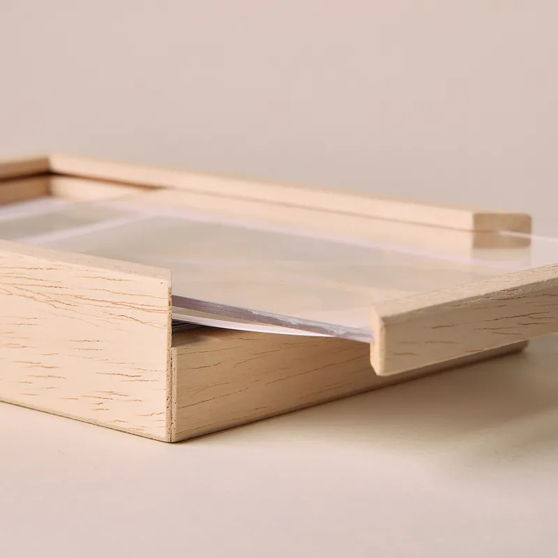 Personalized 30-Photo Desktop Memory Box for Loved Ones