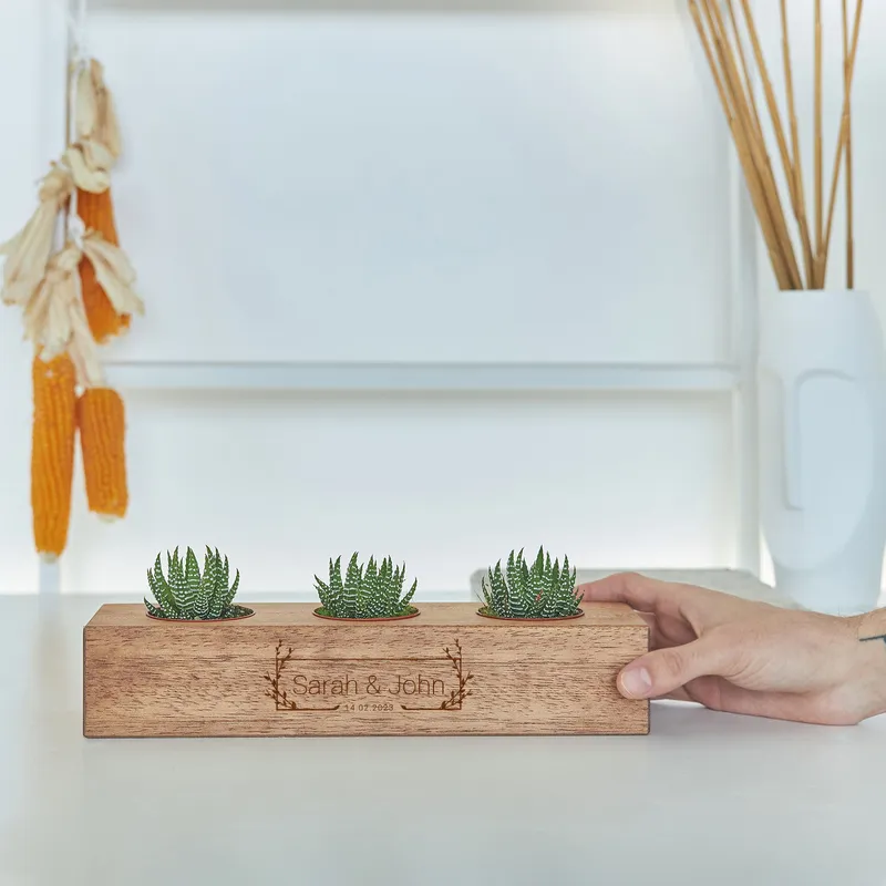 Personalized 3 Slots Wooden Planter